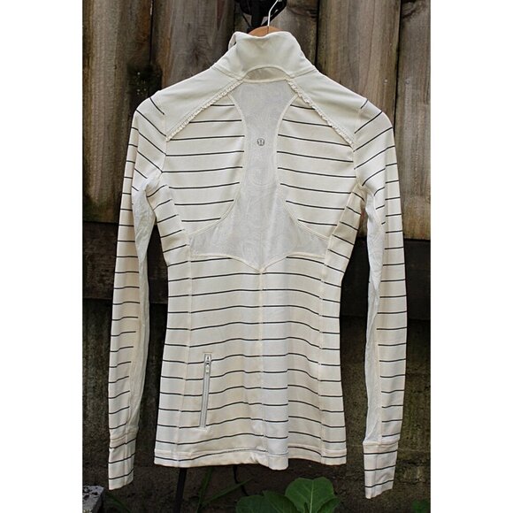 Lululemon - 6 - Star Runner 1/2-Zip Pullover in Slolom Stripe Angel Wing - LACE - Picture 2 of 13